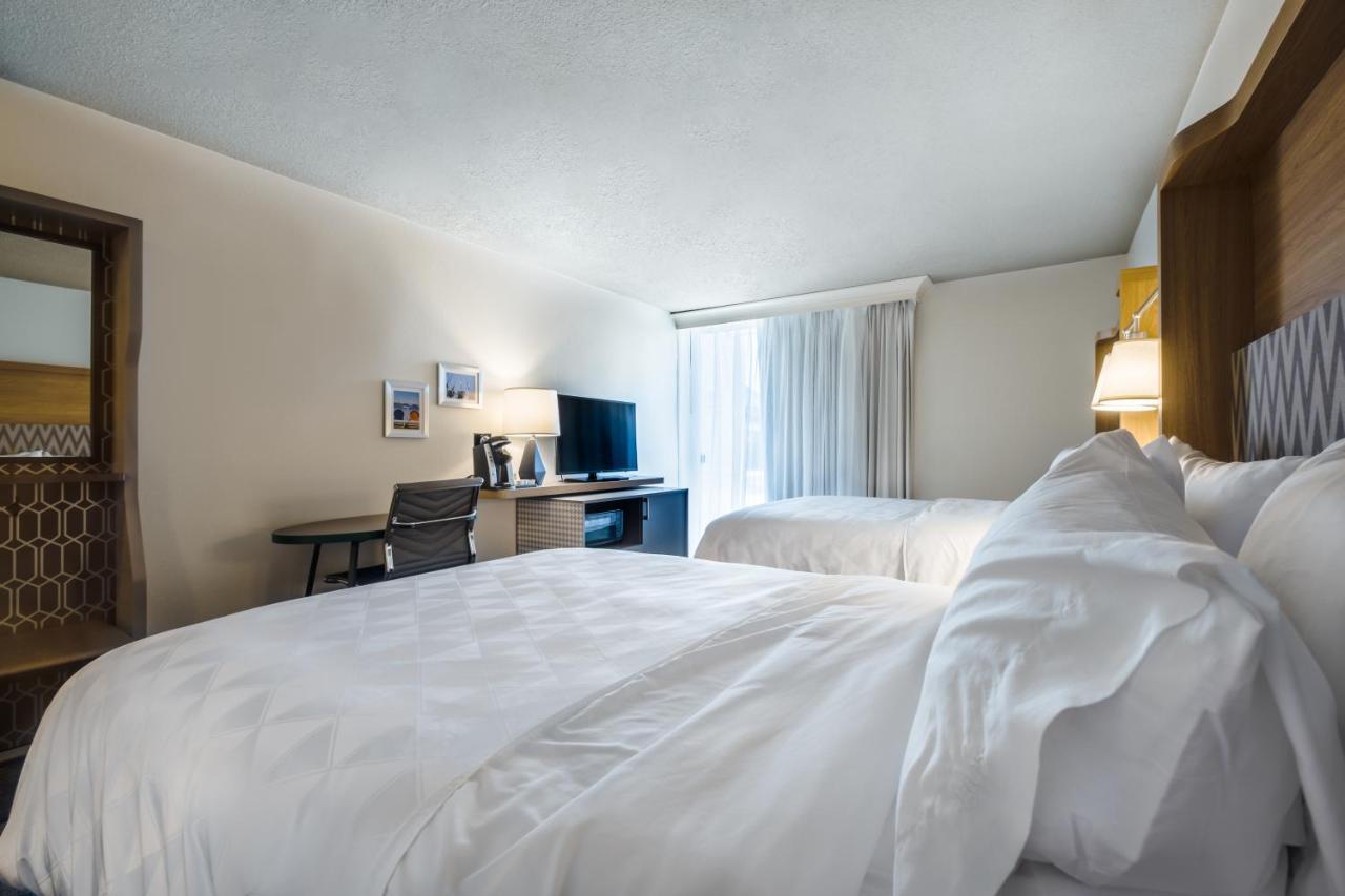 Holiday Grand Haven-spring Lake By Ihg Hotel