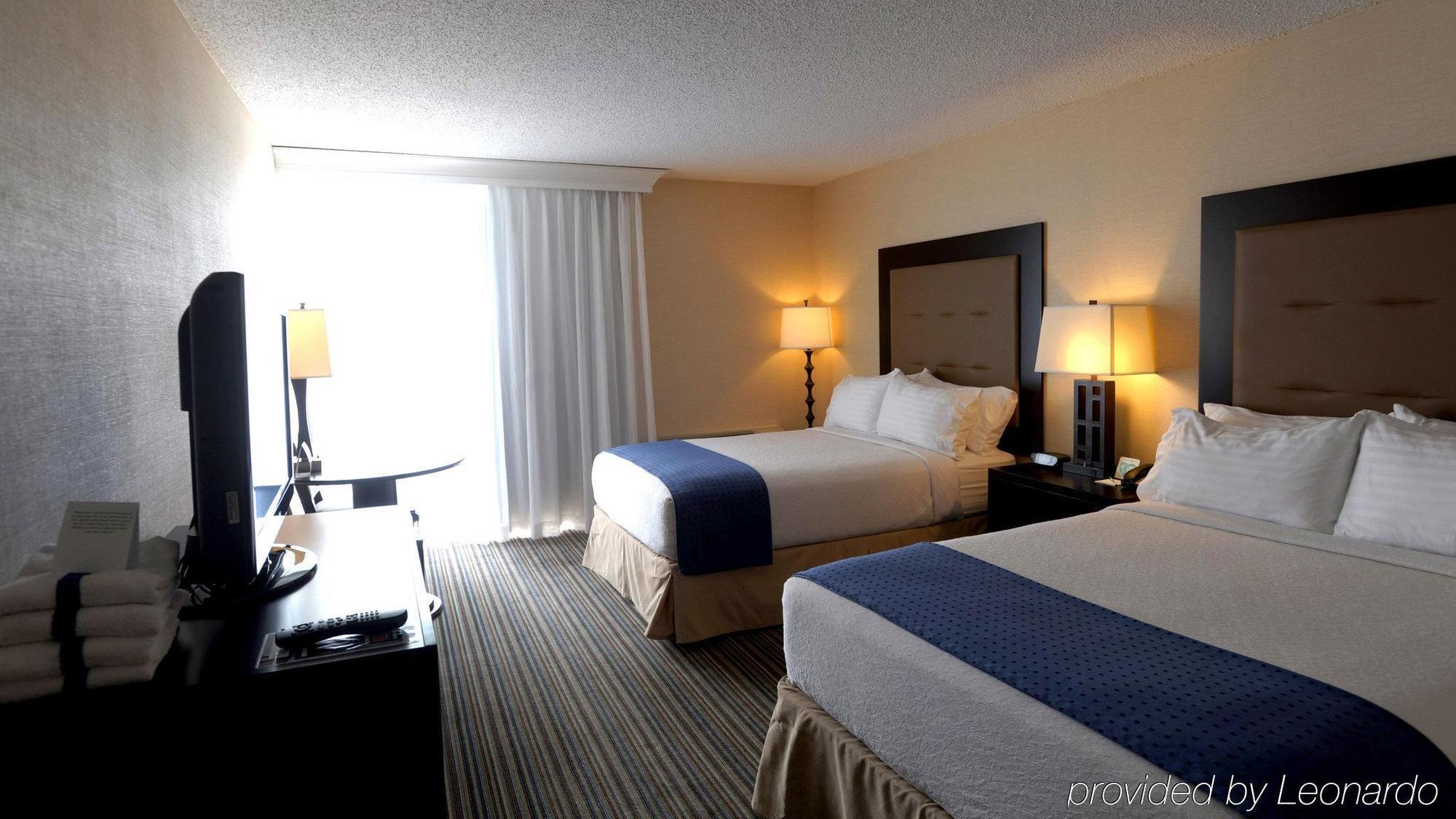 Hotel Holiday Grand Haven-spring Lake By Ihg